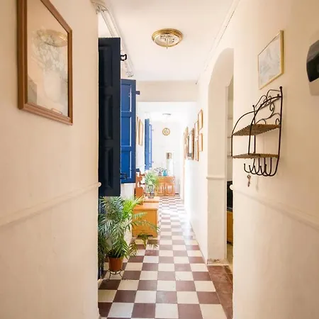 171 St. Dominic Street - Boutique Flat